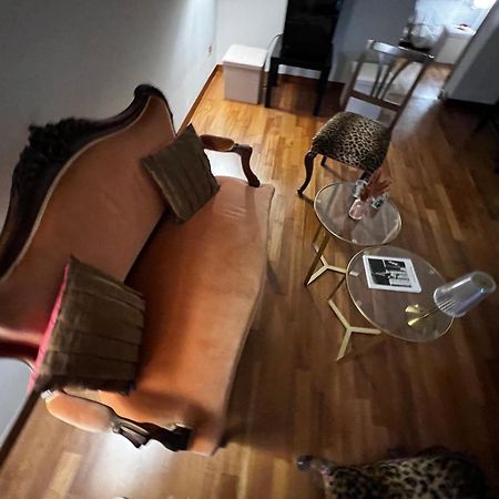 Calefati Gallery Luxury Apartment Бари Екстериор снимка