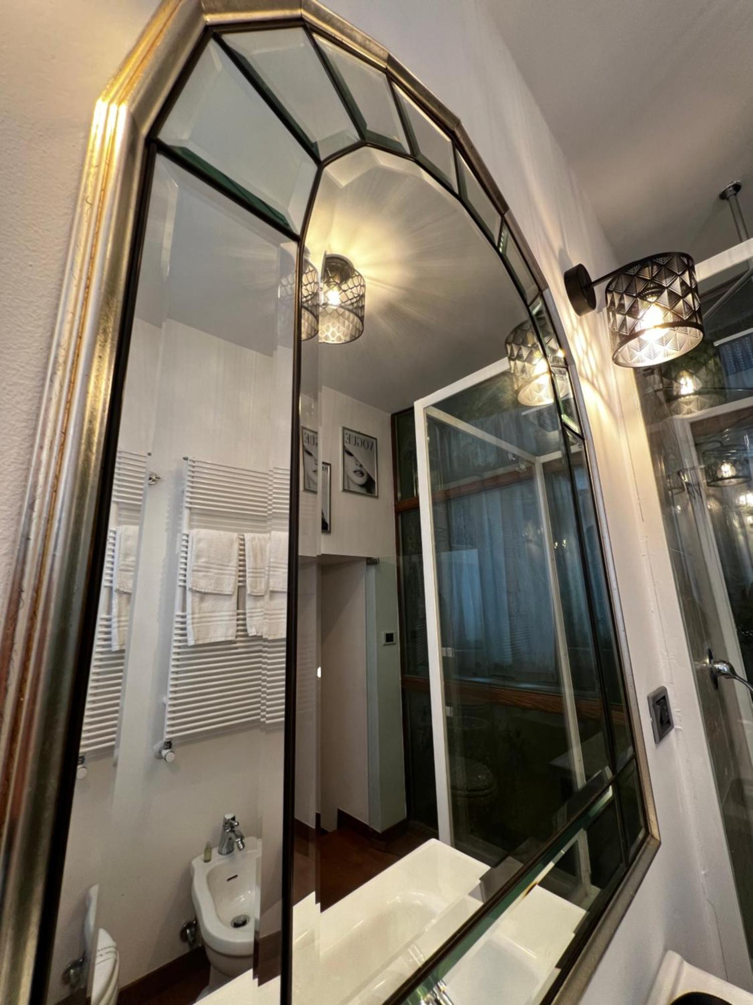 Calefati Gallery Luxury Apartment Бари Екстериор снимка