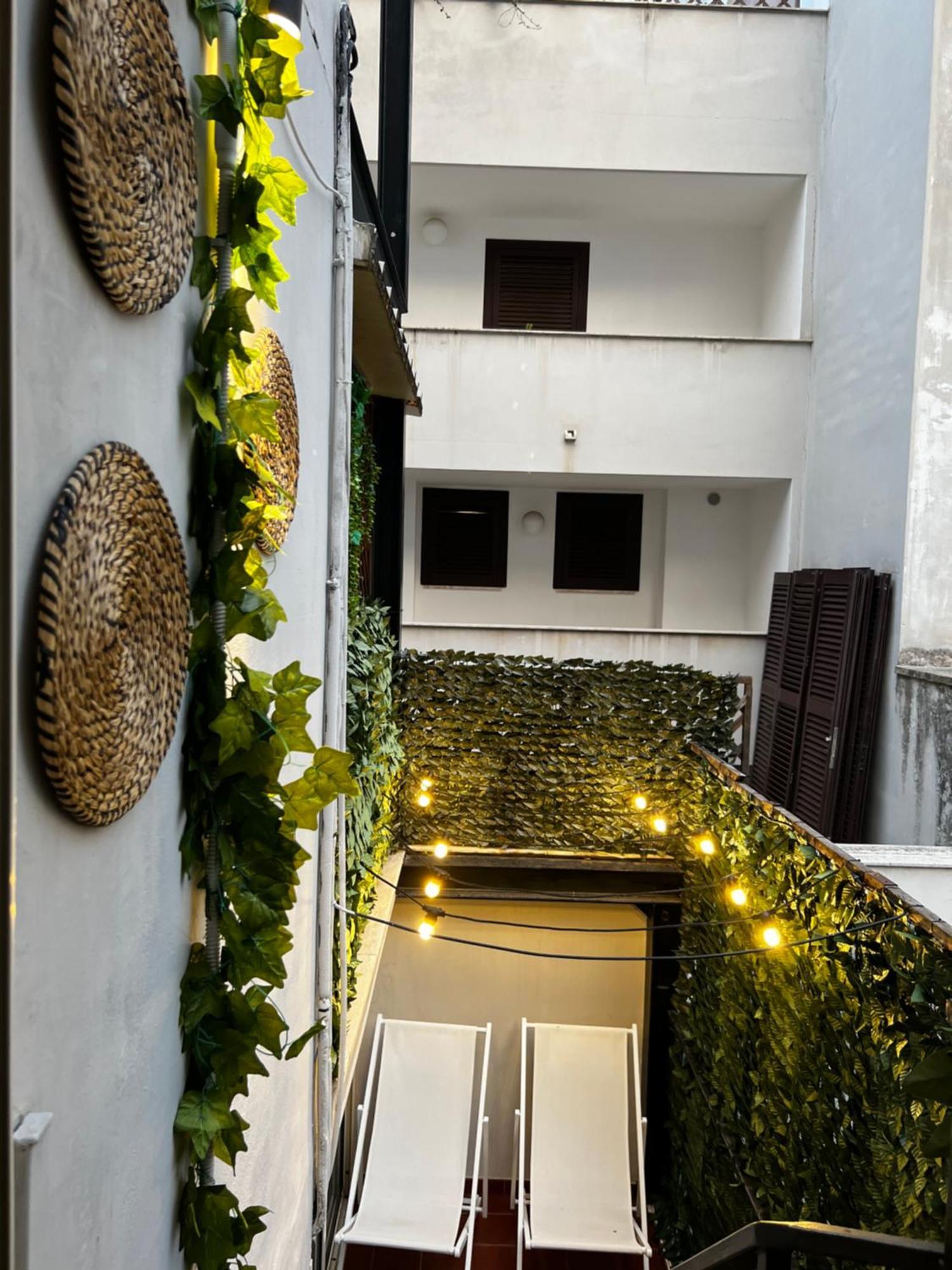Calefati Gallery Luxury Apartment Бари Екстериор снимка