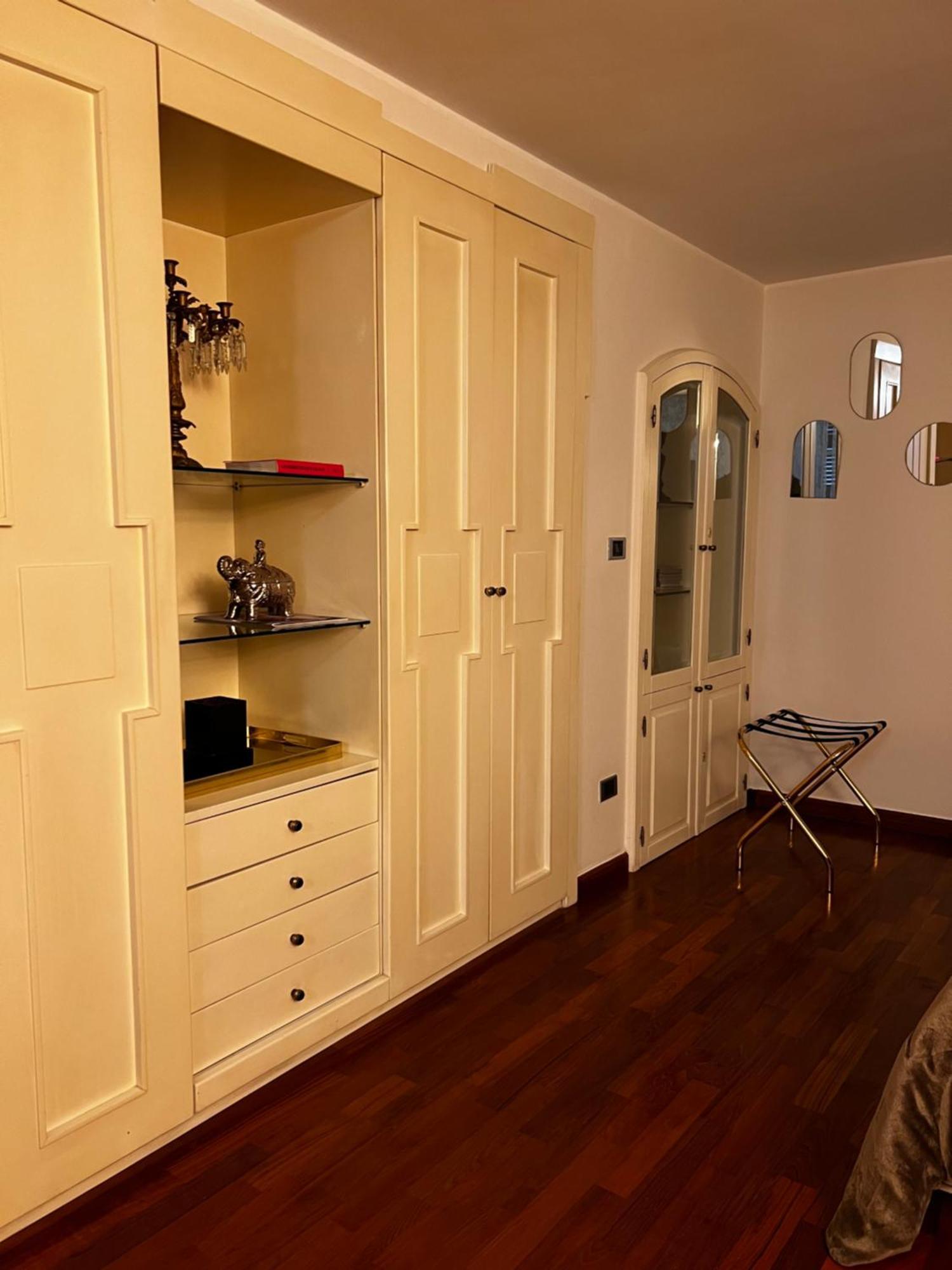 Calefati Gallery Luxury Apartment Бари Екстериор снимка